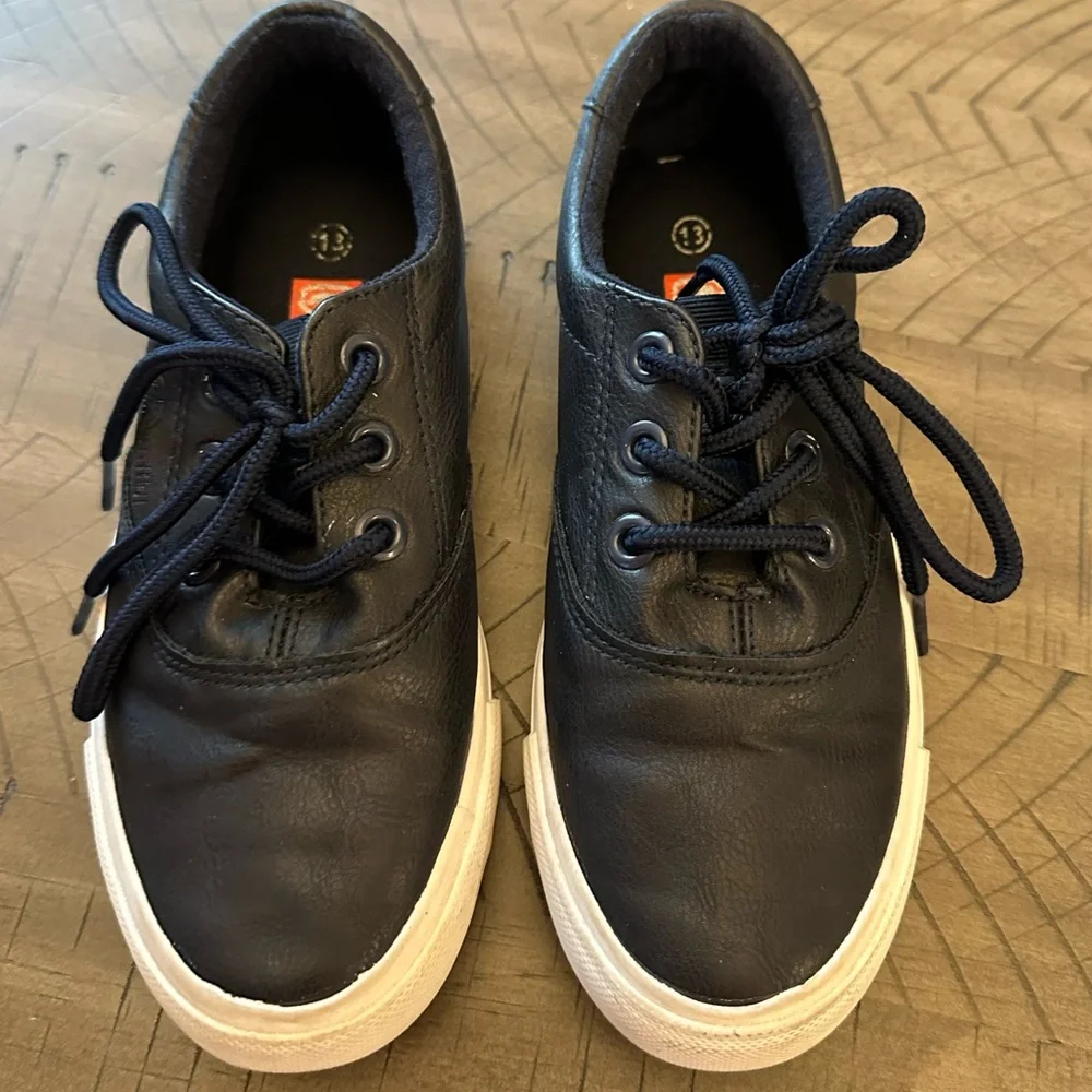 Ecko Unltd sneakers Youth 13 Navy blue  and white Dressy flats
